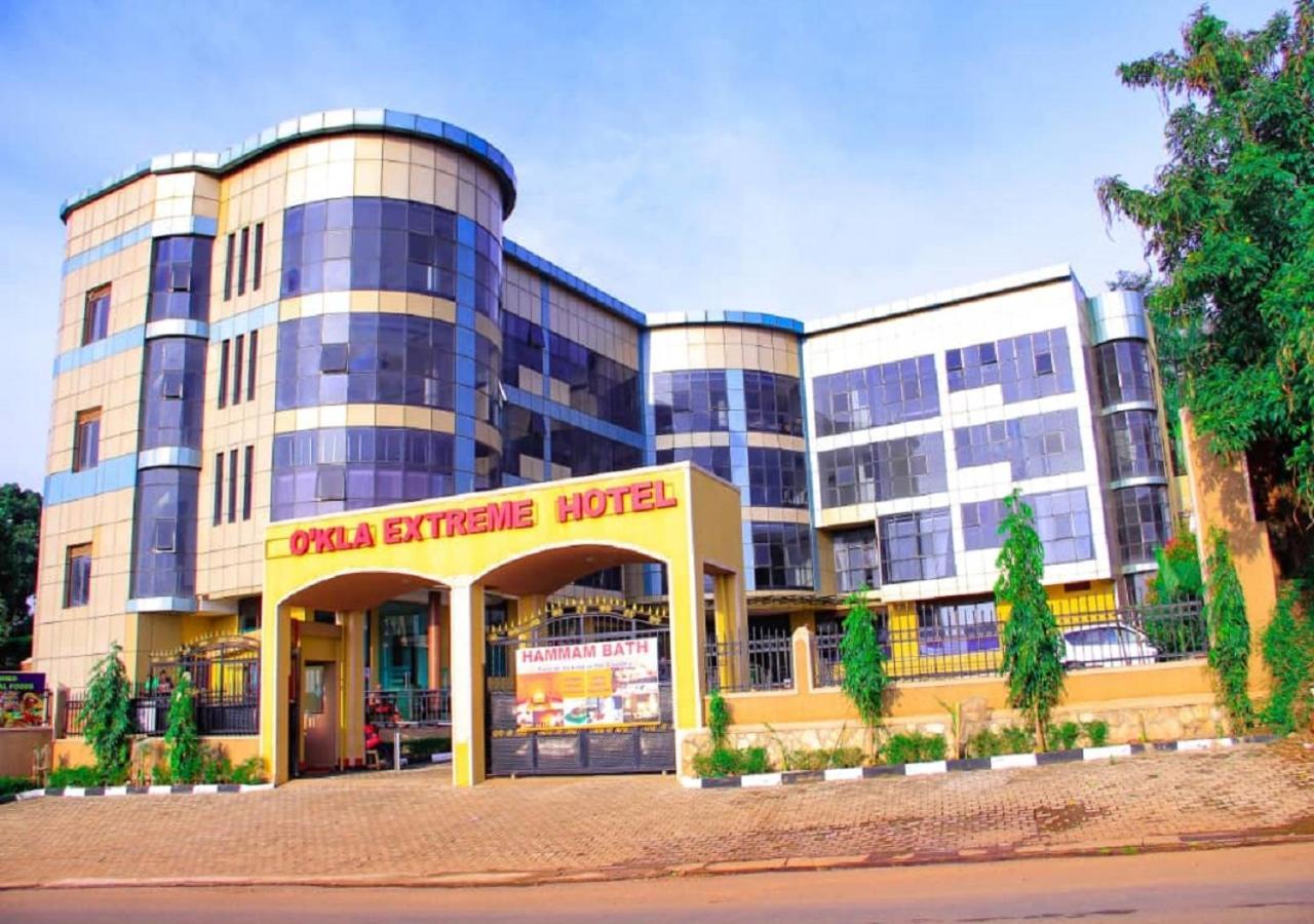 Okla Extreme Hotel Kampala Exteriör bild